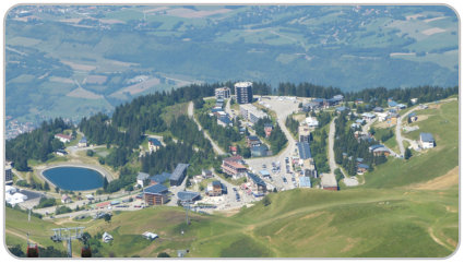vue générale de Chamrousse 1650 le Recoin